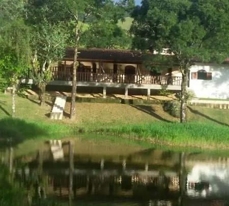 Hospedagem Faz. Soberana Macaé Exterior foto