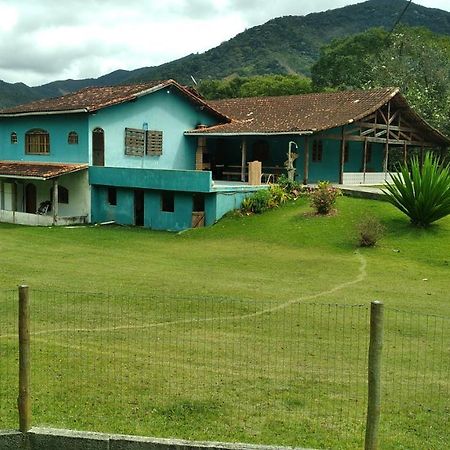 Hospedagem Faz. Soberana Macaé Exterior foto